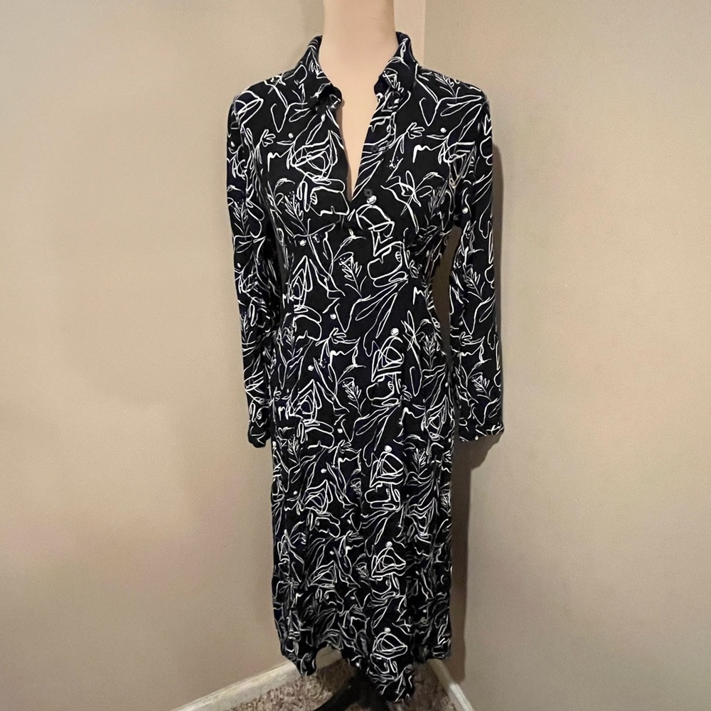 Zara Black and White Abstract Long Sleeve Midi Dress